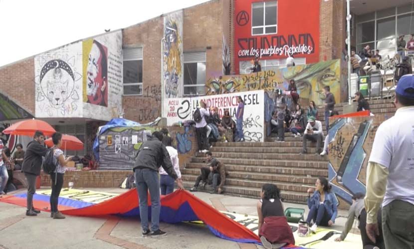 Estudiantes de universidades públicas iniciaron marchas en contra del gobierno