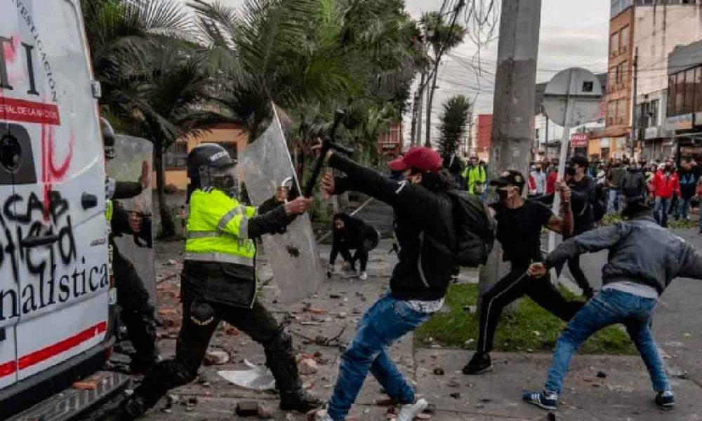 Más de $800.000 millones suman demandas contra la Policía por abuso de autoridad
