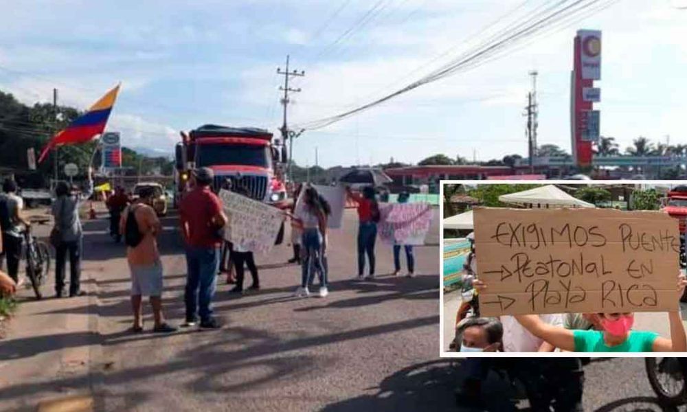 Playa Rica encerrada por las obras de las dobles calzadas