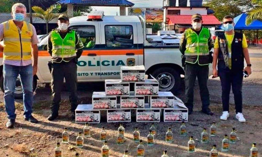 Incautan más de 1000 botellas de licor adulterado en la Cuncia