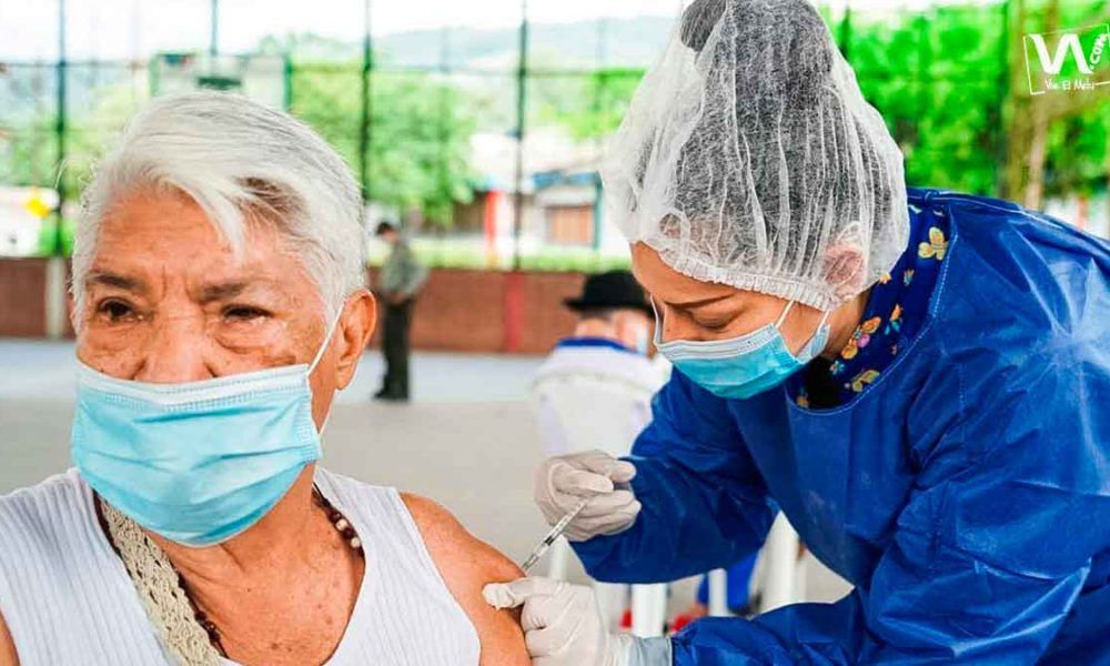 En Villavicencio crean bloque de búsqueda para vacunar a mayores de 80 años