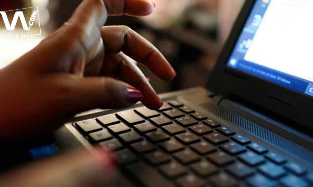 Certificado de residencia ahora se puede descargar por Internet