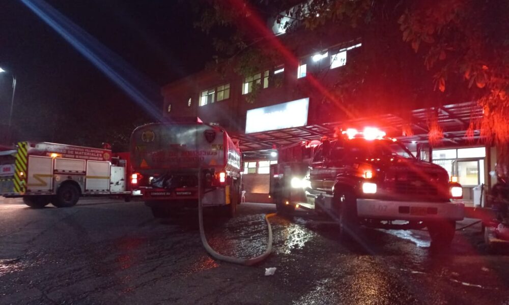 Un menor de edad muerto deja incendio en Hospital Departamental de Villavicencio