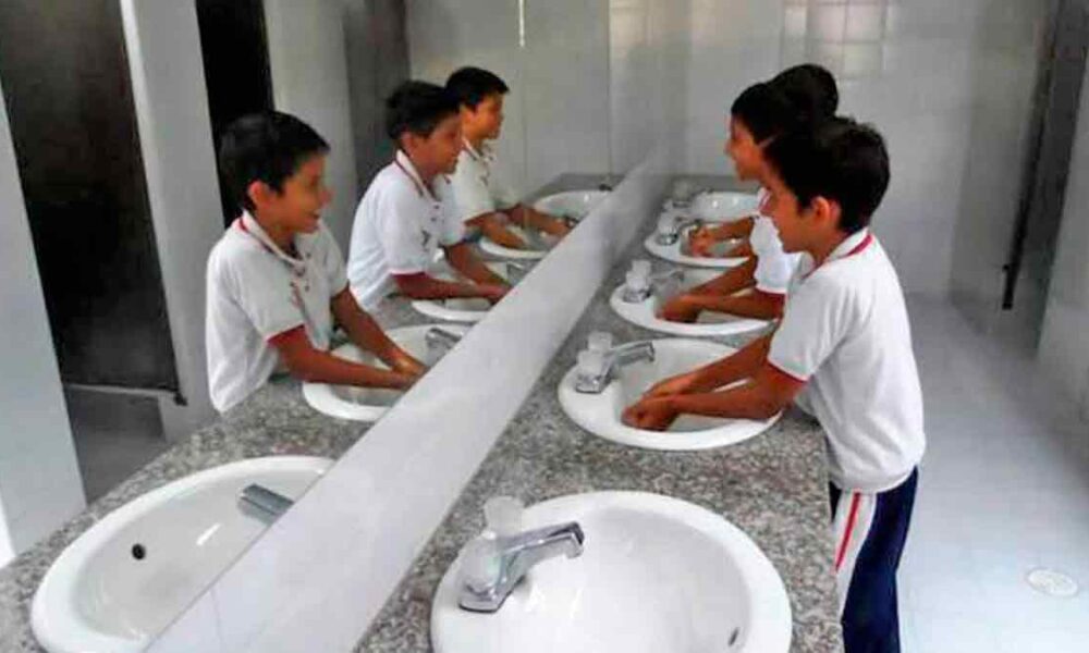 Prohibido cobrar por entrar al baño en colegios públicos de Villavicencio