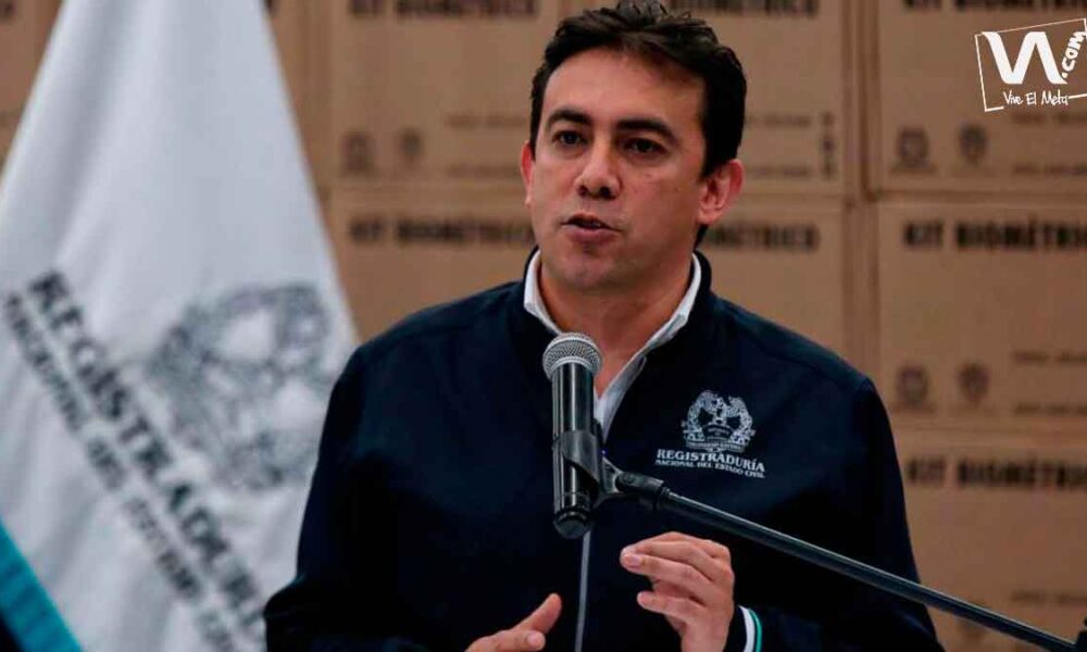 Fiscalía abre indagación contra registrador Alexánder Vega por caso Indra
