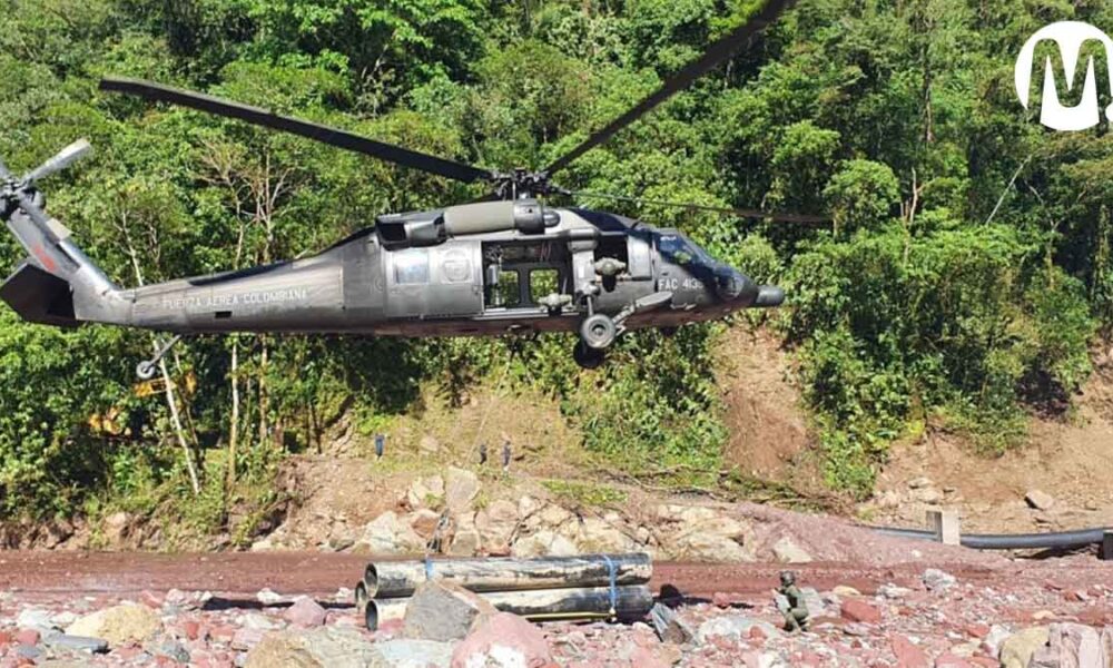 Por aire transportan material para reparar el acueducto de Villavicencio