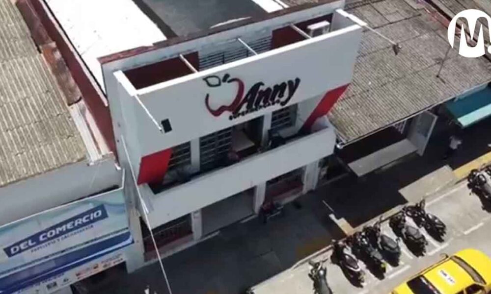 ¡Entraron por el techo! Millonario robo al Supermercado Anny de Restrepo