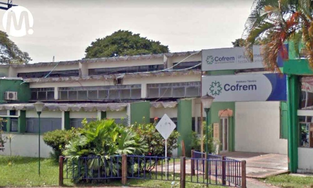 Expulsan a docente de Cofrem que habría abusado de una estudiante
