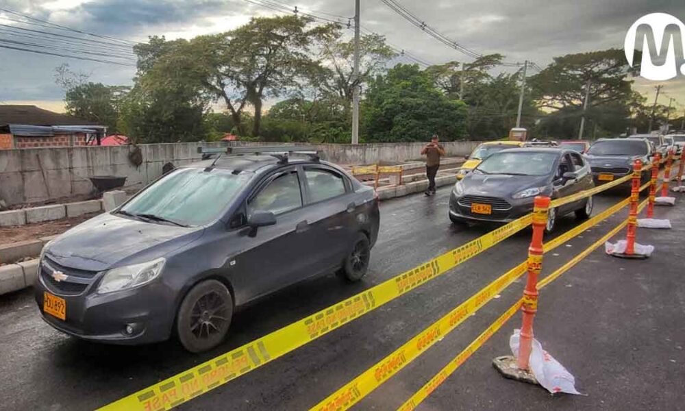 Al servicio primer carril sobre el puente del Ocoa, en Villavicencio