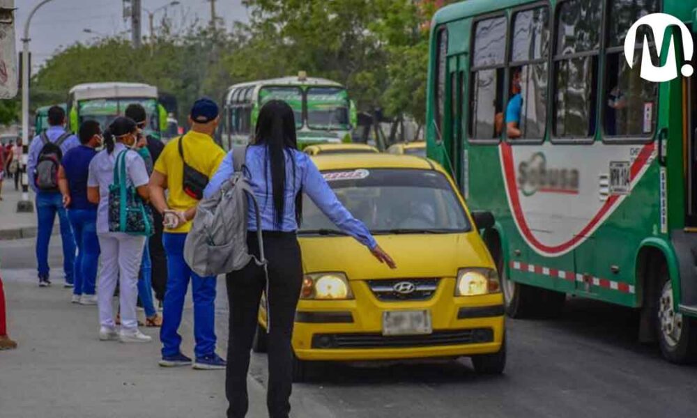 Acciones legales contra taxista que agredió a joven por no traer ‘sencillo’