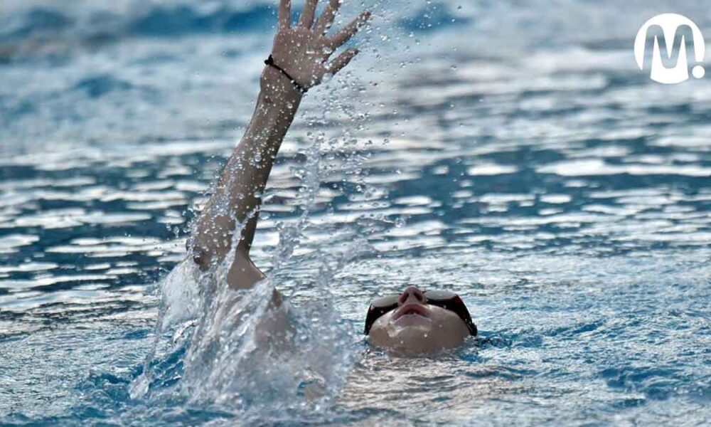 ¡De película! Niña se atascó en ducto de piscina en Villavicencio