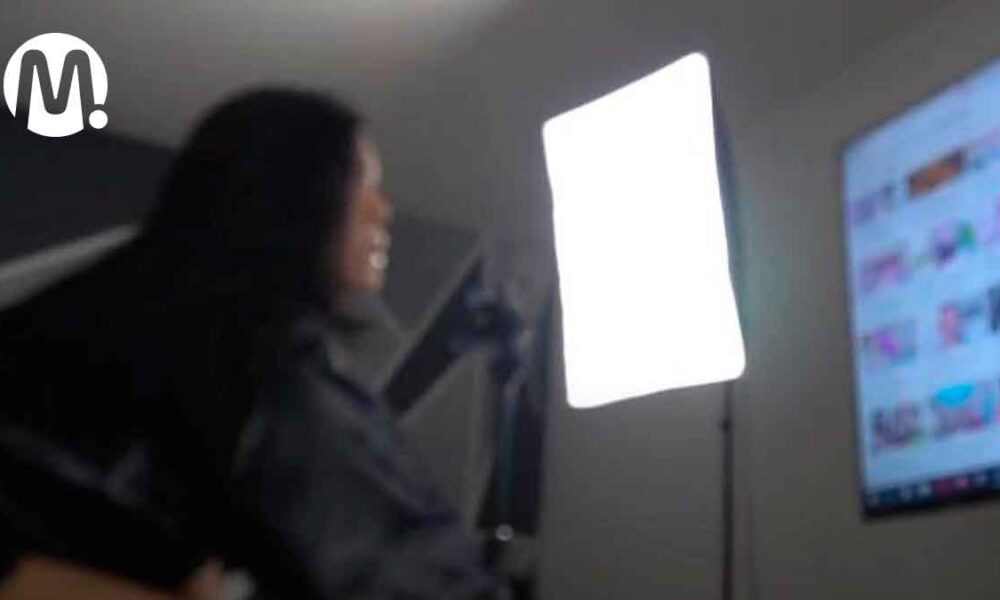 Modelo webcam vendía videos con sus hijas menores en Villavicencio