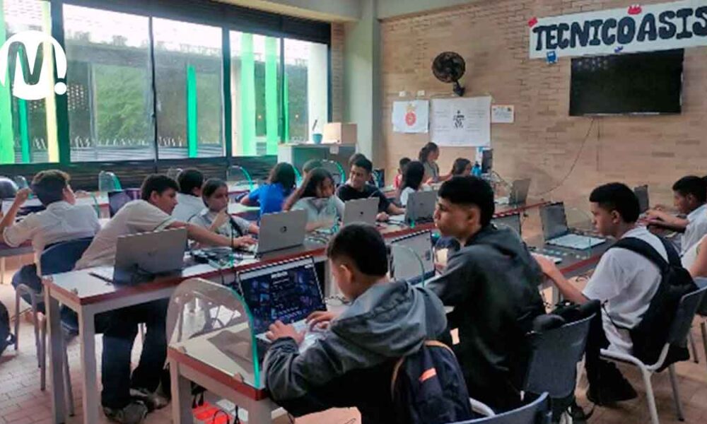 La Madrid ya cuenta con un punto Vive Digital