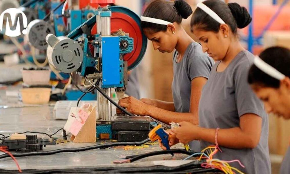 Jornada laboral se reducirá una hora en 2024