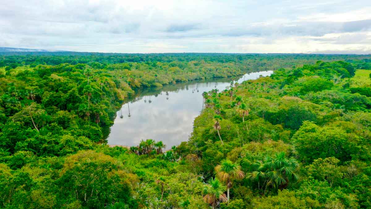 Laguna del Silencio, uno de los sitios turísticos emergentes preferidos en el Meta