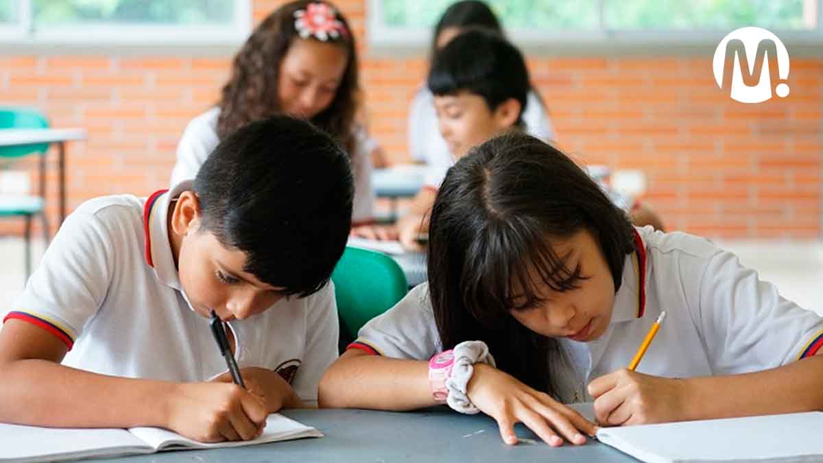 Establecen aumentos de matrículas y pensiones para colegios privados en 2025