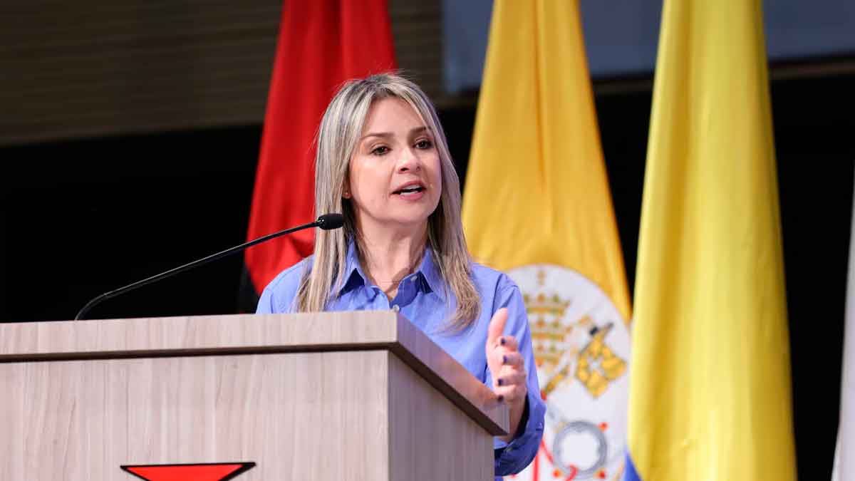 Vicky Dávila renuncia a Semana para ser candidata presidencial en 2026