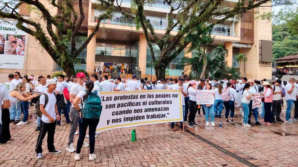 “Estamos muy angustiados”: trabajadores de concesiones viales por bloqueos en peajes
