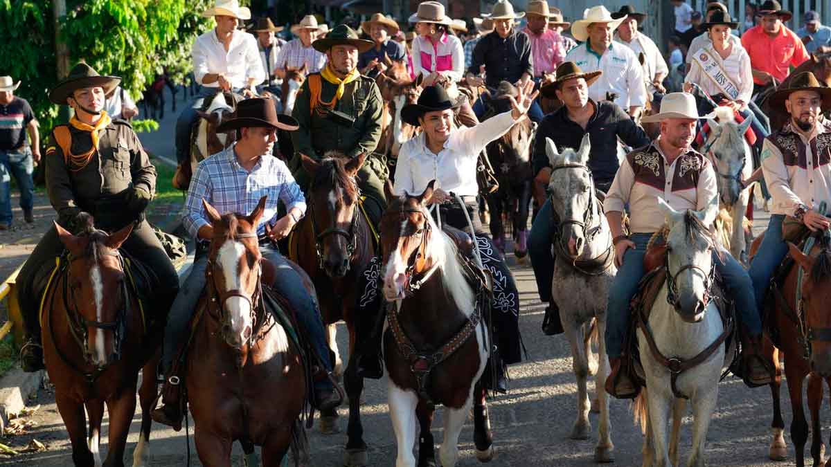 Todo lo que necesita saber sobre la cabalgata de Expomalocas 2025