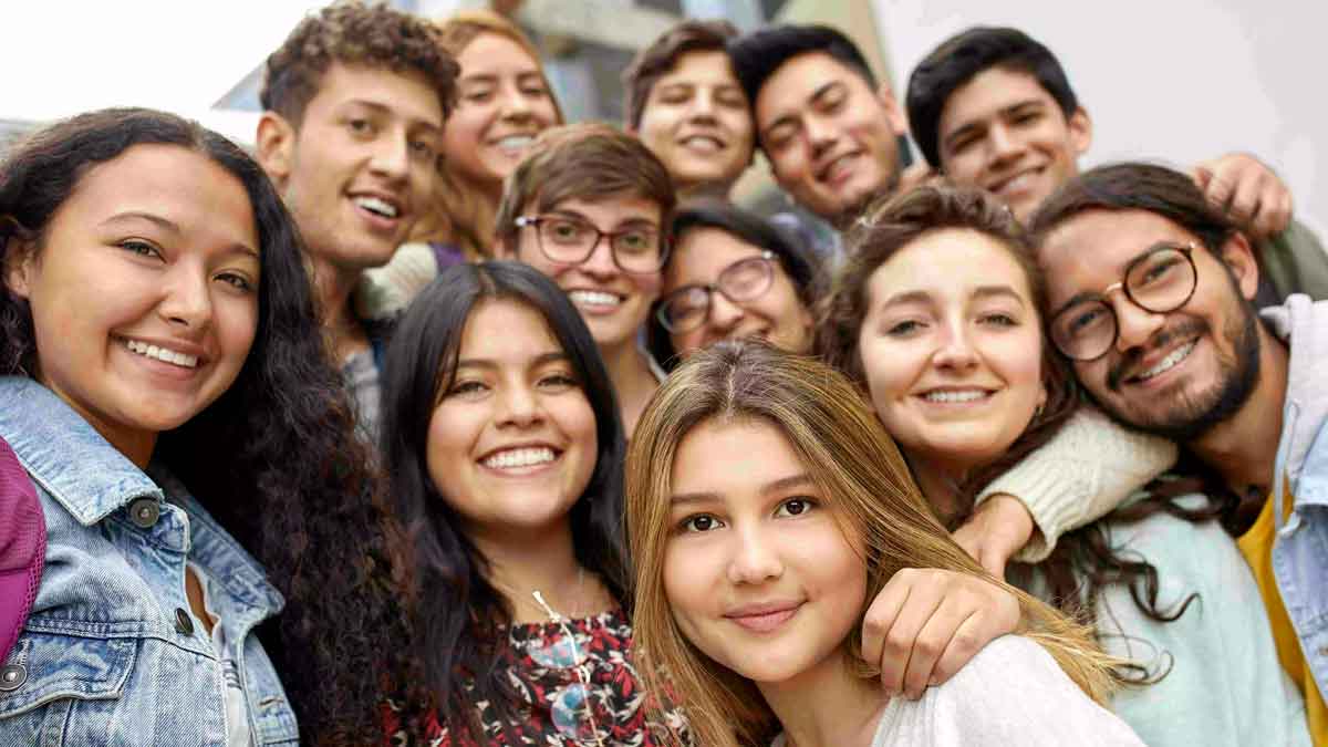 La nueva ‘Tarjeta Joven’ ofrecerá descuentos especiales a villavicenses de 14 a 28 años