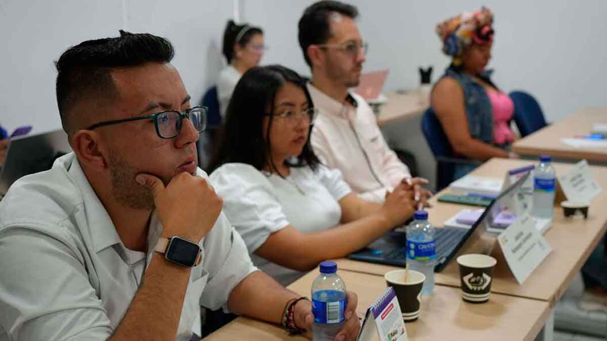 ESAP ofrece estudios gratuitos en Administración Pública en Meta y Guaviare