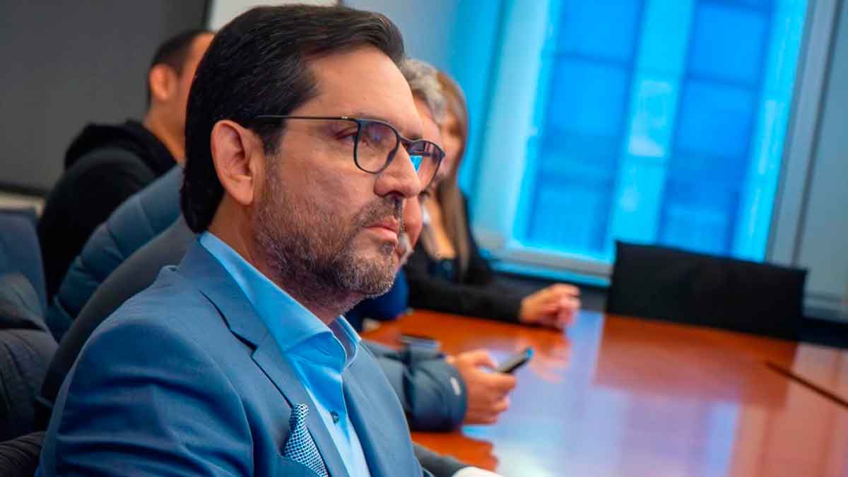 ‘Juan Sin Miedo’ propone enfrentar la crisis en salud y devolverle la seguridad al país