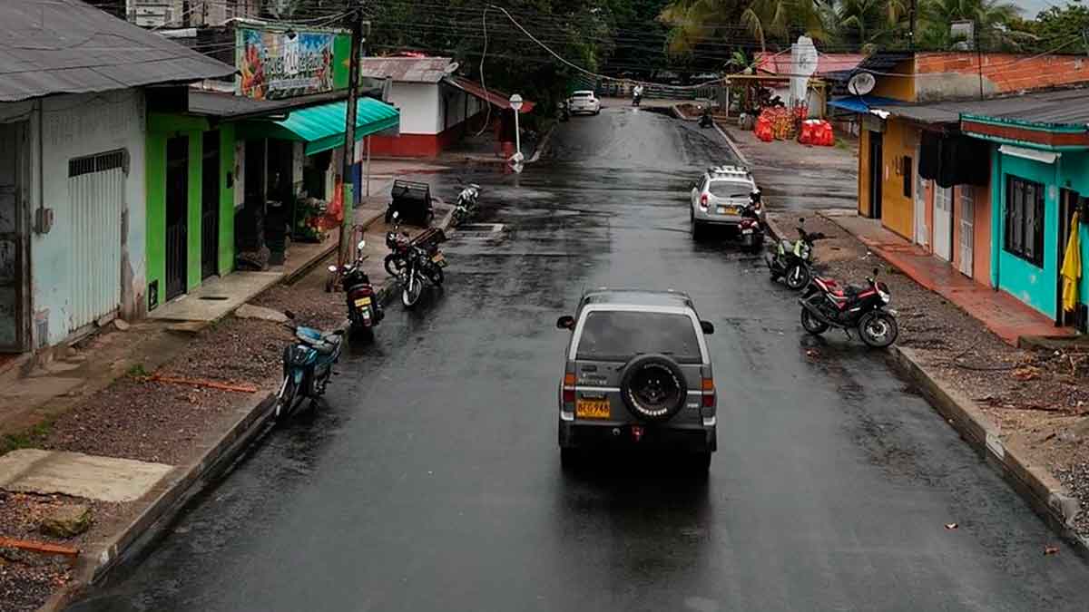 Gobierno departamental le cumple a Restrepo con la pavimentación de vías urbanas