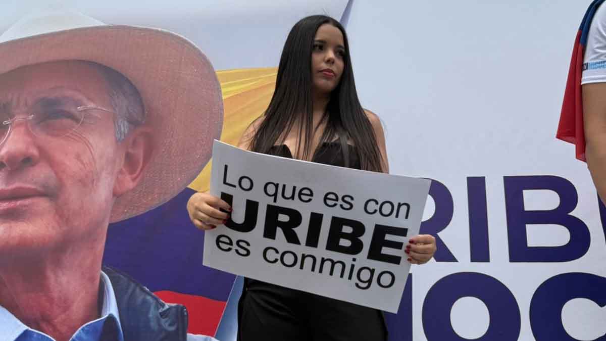 Fallo judicial reaviva movilización política en torno a Álvaro Uribe: ¿se fortalece el ‘uribismo’?