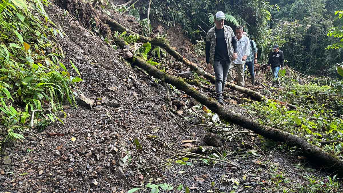 Restringen el acceso a las cascadas de La Cumbre por derrumbes en la vía