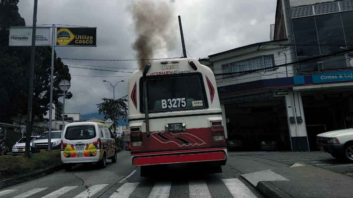 No más ‘chimeneas’ rodantes: arrancan controles de emisiones vehiculares en Villavicencio