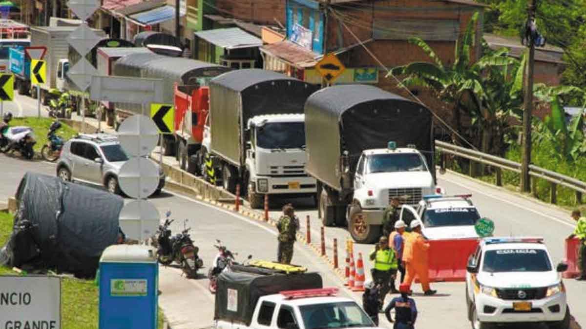 Hasta 16 horas podría tardar el viaje de Villavicencio a Bogotá por crisis en la vía