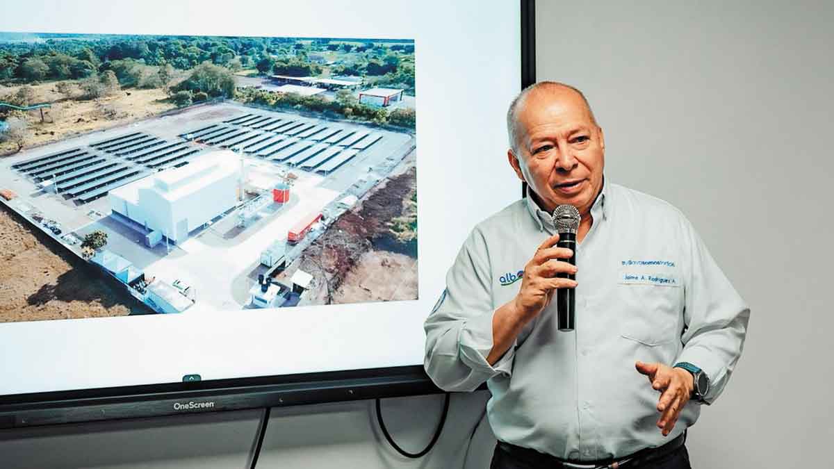 Alcaldía de Villavicencio recibió oficialmente la planta híbrida de energía donada por Corea