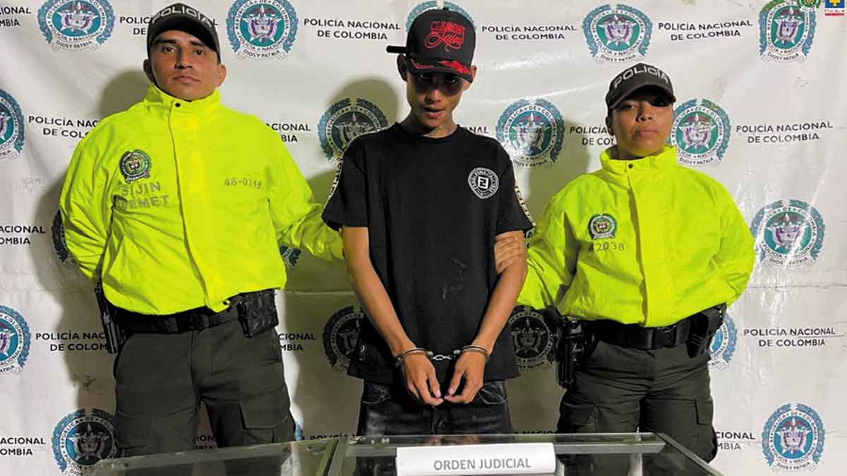Le cayó la ley a expendedor de droga al menudeo que operaba en Granada