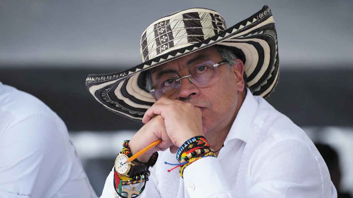 Petro anuncia movilización en Bogotá tras absolución de Uribe: “Vamos por el Poder Constituyente”