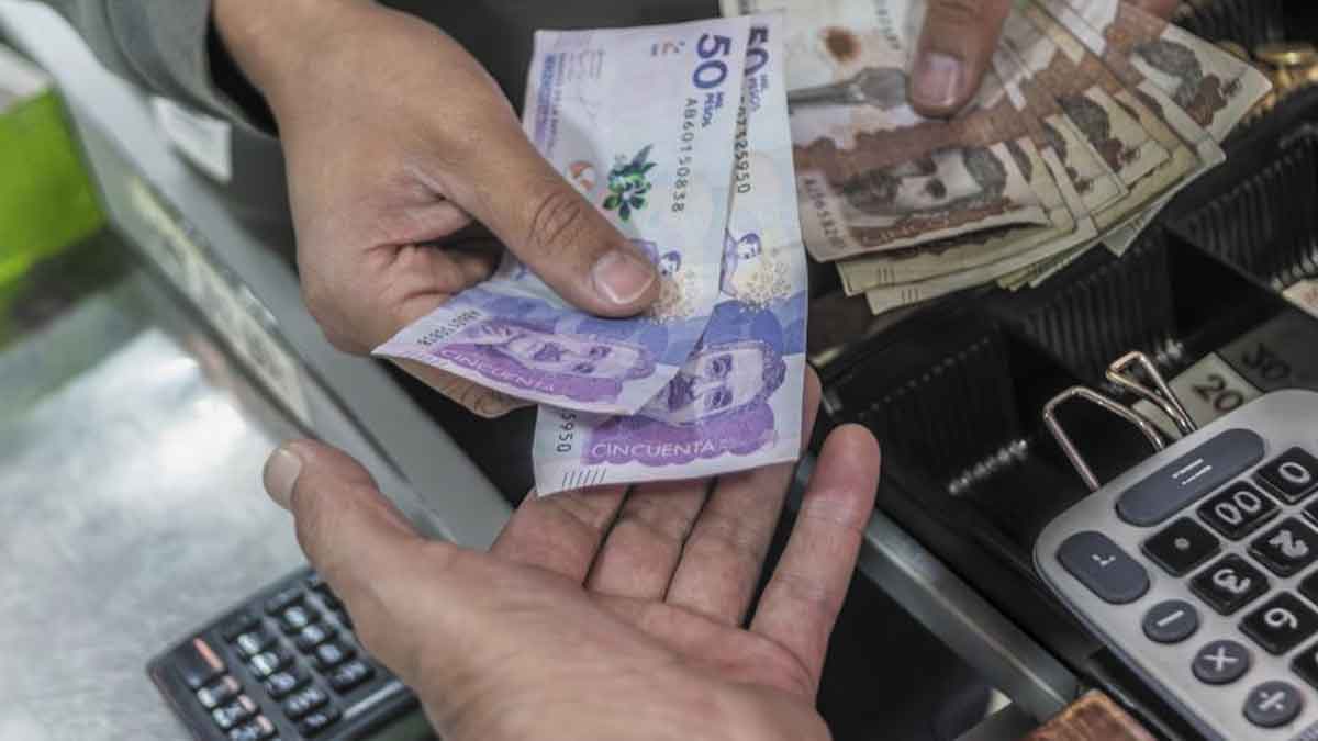 Con el nuevo salario mínimo, estos servicios y trámites costarán más en 2026