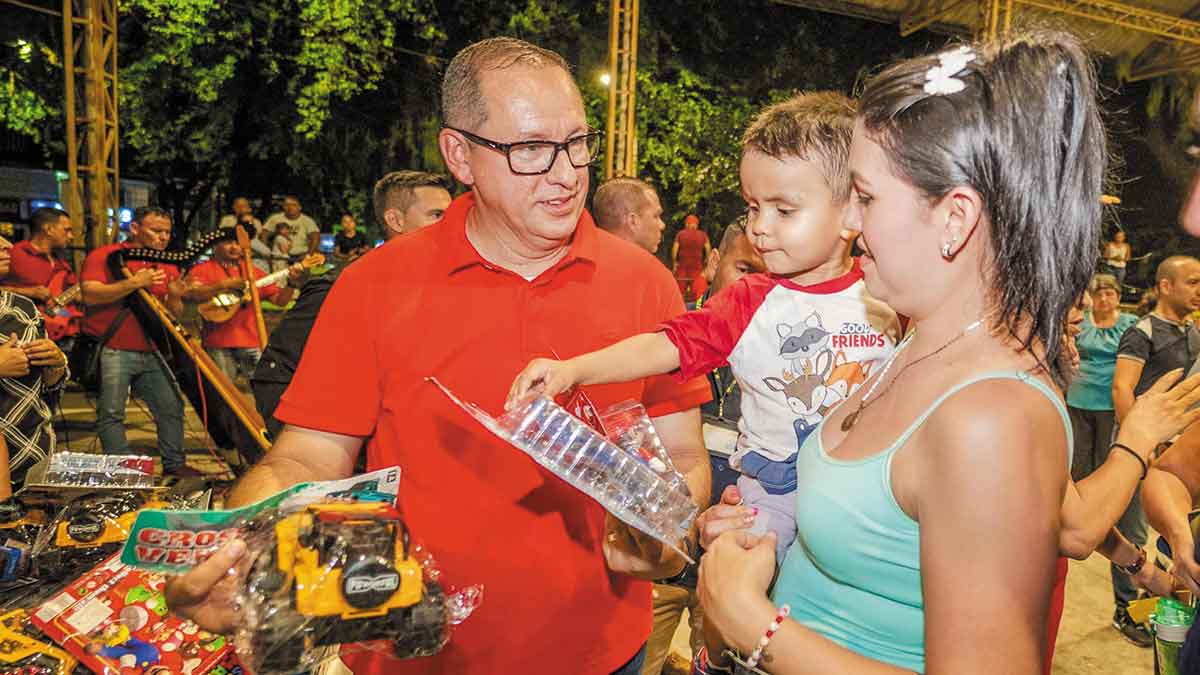 Entregarán 60.000 regalos a niños en barrios y veredas de Villavicencio