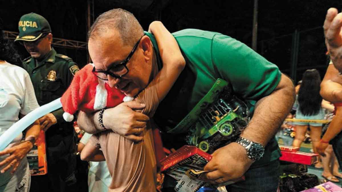 Más de 8.800 regalos navideños ha entregado la Alcaldía a niños en barrios y veredas de Villavicencio