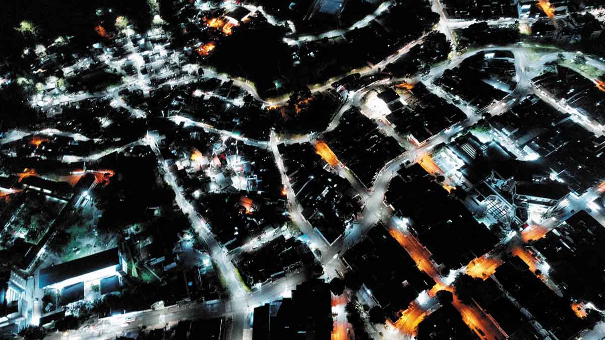 Modernización del alumbrado público de Villavicencio llega al 50 % en 2025, reporta Alborada