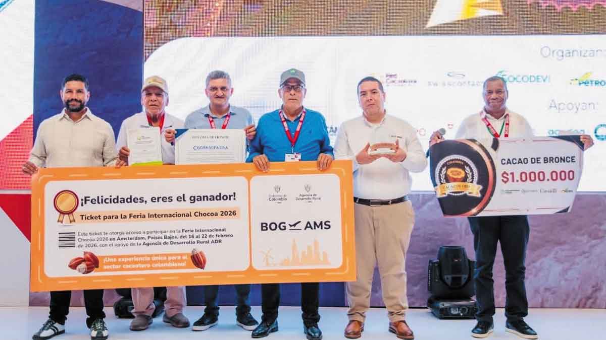 Productores del Meta suben al podio en el Concurso Nacional del Cacao de Oro