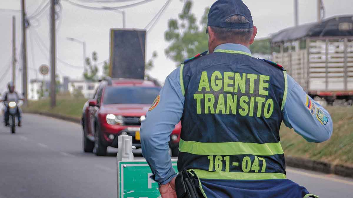 Con fase pedagógica para vehículos particulares arranca el pico y placa en Villavicencio