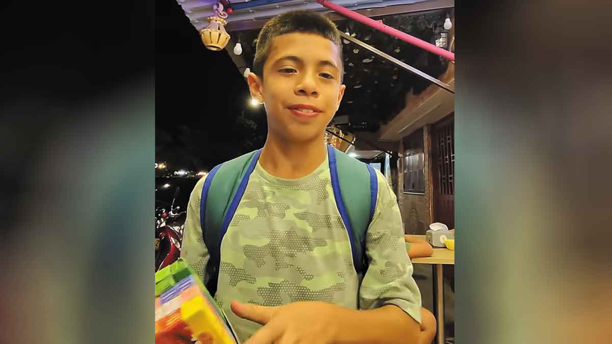 Él es Marlon, el niño que vende incienso en las calles de Villavicencio y conmueve en redes sociales