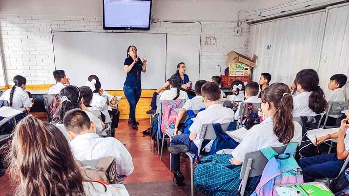 Contraloría revela hallazgos por $176.795 millones en recursos de salud del magisterio que incluyen al Meta
