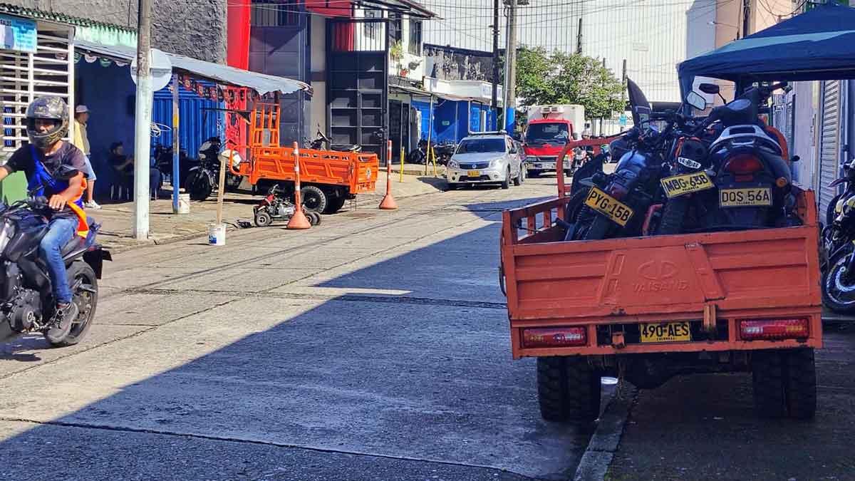 Sancionarán a quienes conviertan andenes en rampas o parqueaderos privados en Villavicencio