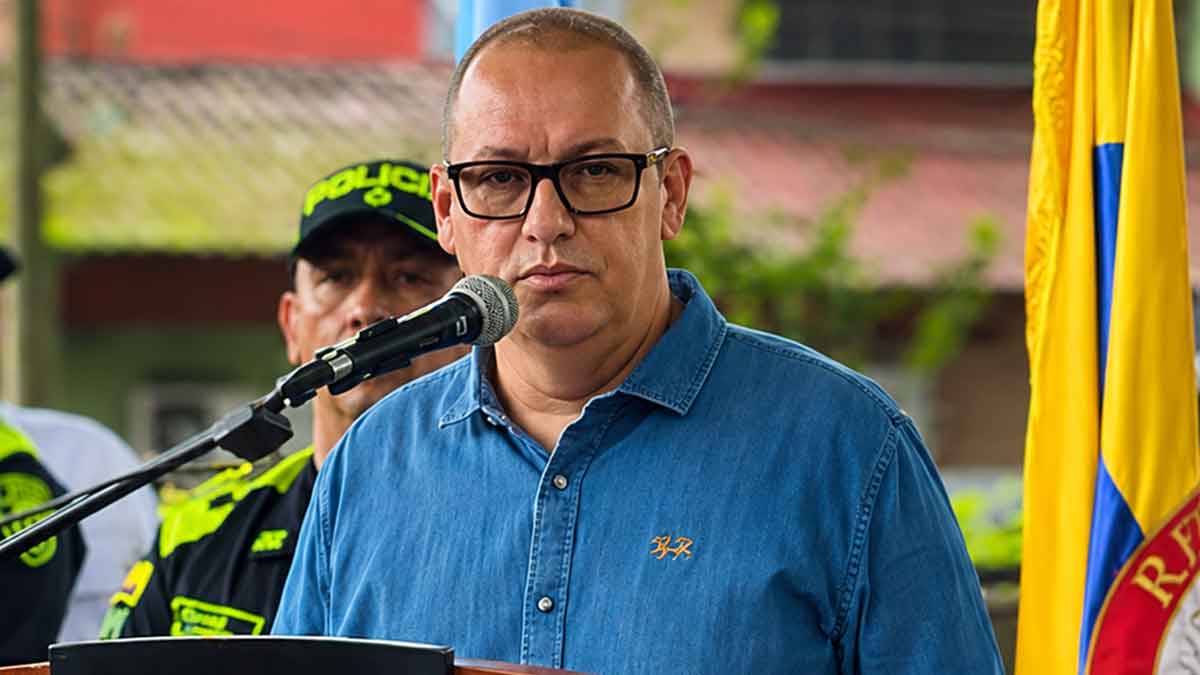 «Villavicencio es de derecha»: Alexander Baquero apoya que De La Espriella se posesione en Apiay
