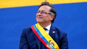 El Dapre fue un «contratadero» durante el gobierno Petro, denuncia su actual director